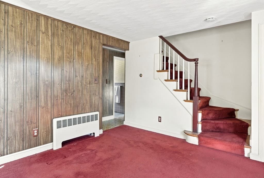 21 Flint St, Danvers MA 01923 photo 9