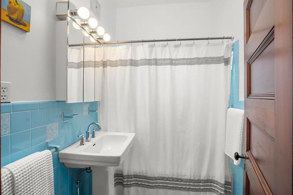 165 E. Lothrop St, Beverly MA 01915 photo 26