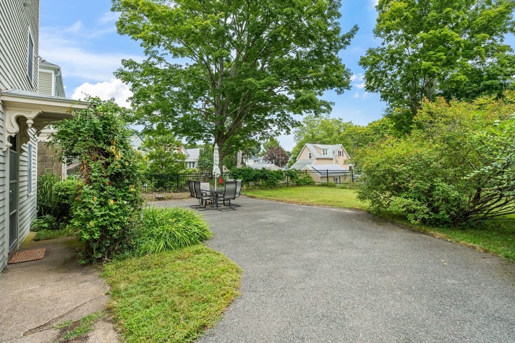 165 E. Lothrop St, Beverly MA 01915 photo 31