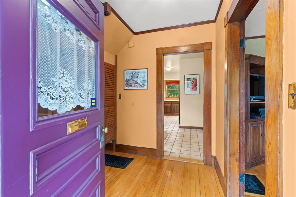 165 E. Lothrop St, Beverly MA 01915 photo 8