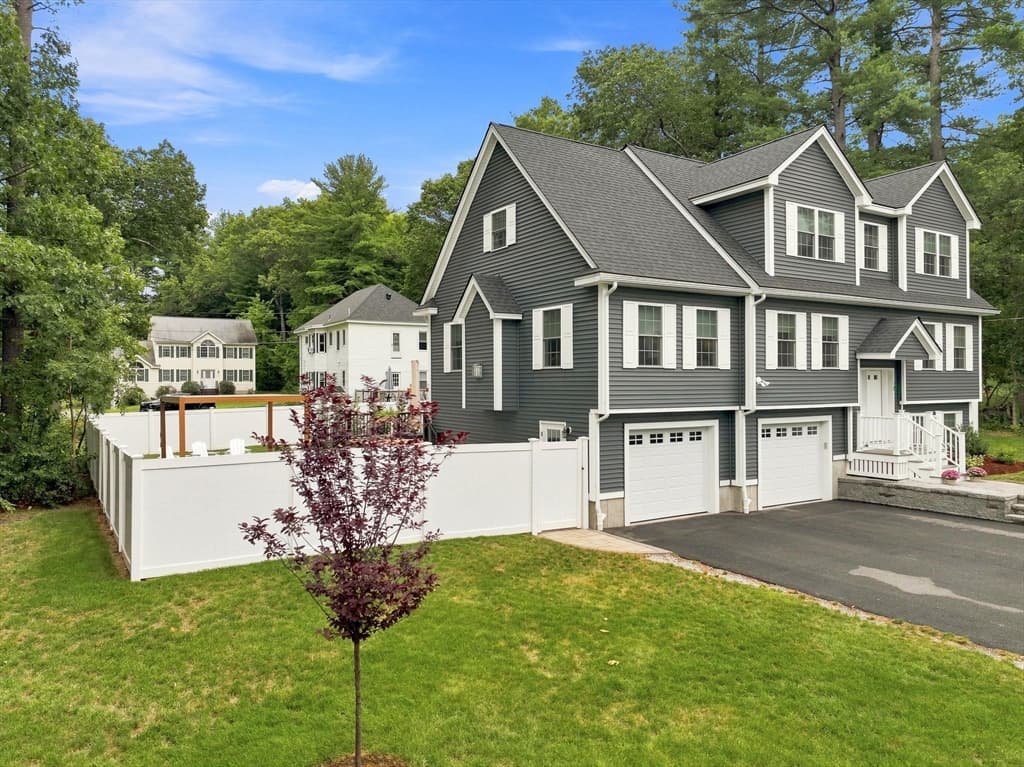 12 Gove Rd, Billerica MA 01821 photo 3