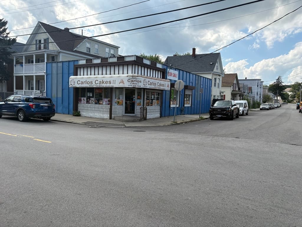 139 Water St, Lawrence MA 01841 photo 2