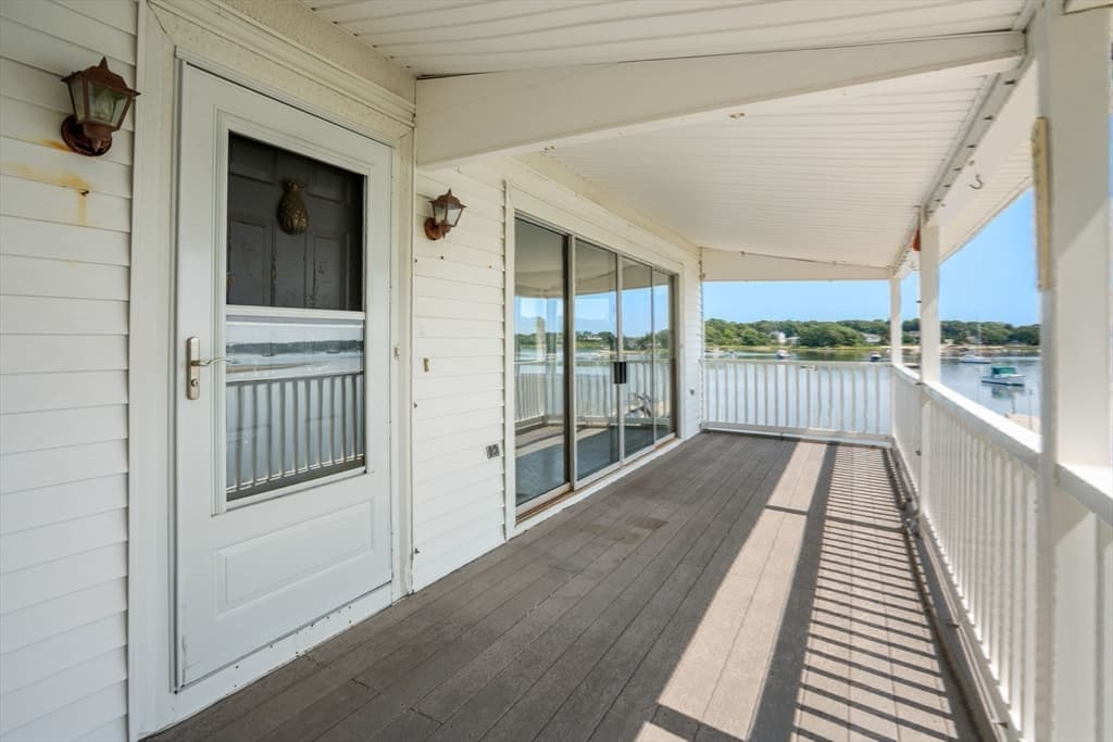584 Circuit Ave, Bourne MA 02559 photo 32
