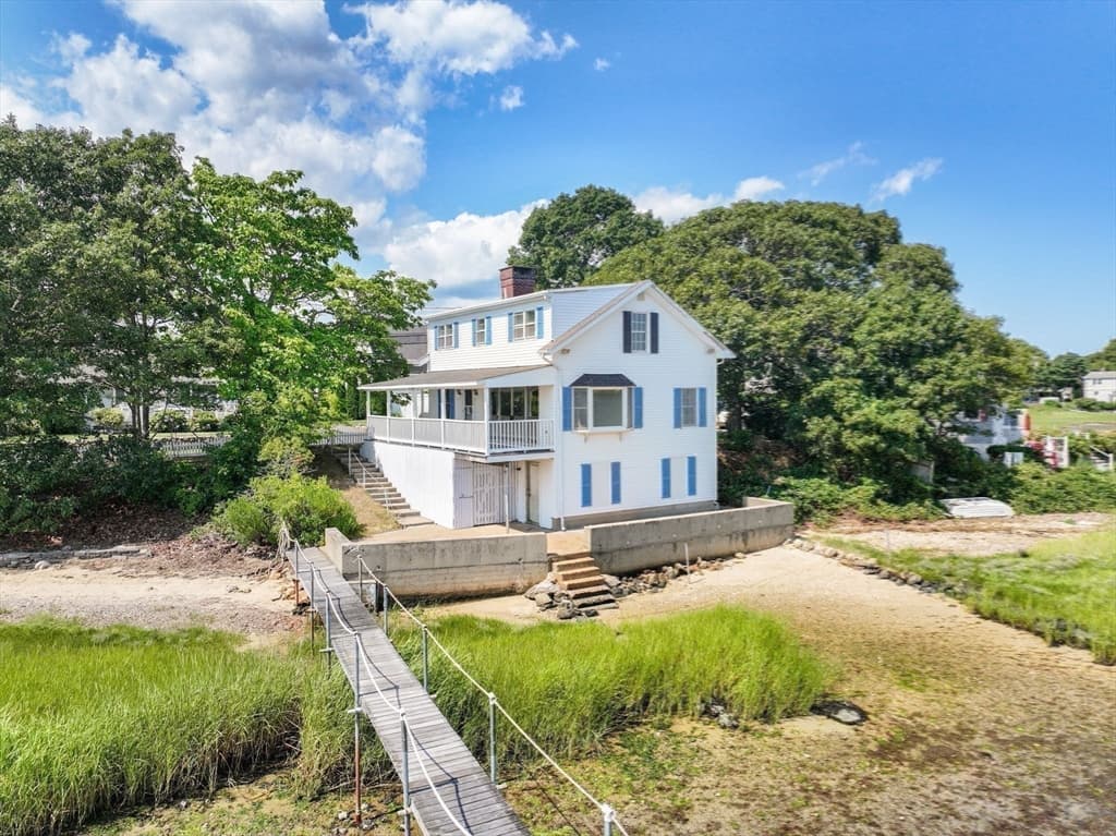 584 Circuit Ave, Bourne MA 02559 photo 28