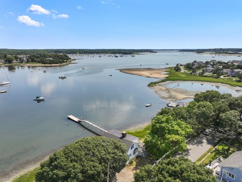 584 Circuit Ave, Bourne MA 02559 photo 34