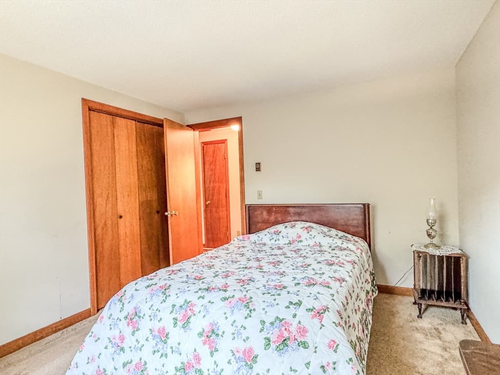 191 Old State Road, Erving MA 01344 photo 22
