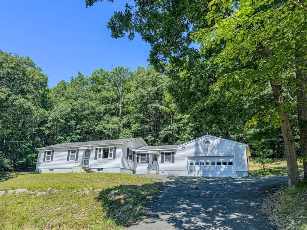 191 Old State Road, Erving MA 01344