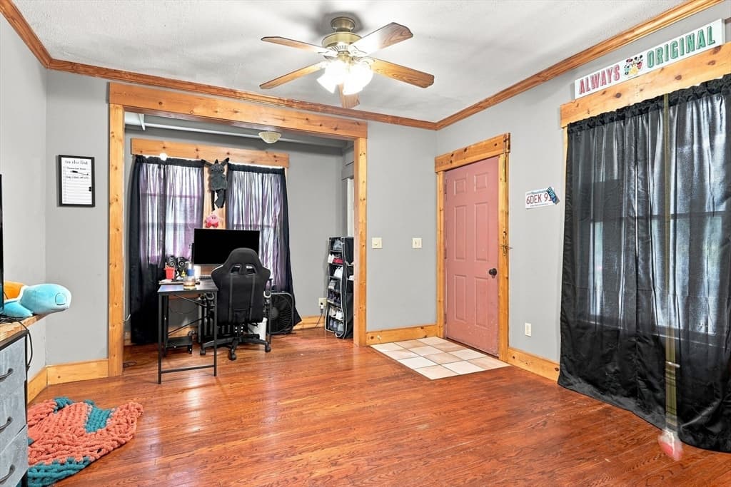 14 Perrault, Chicopee MA 01013 photo 4