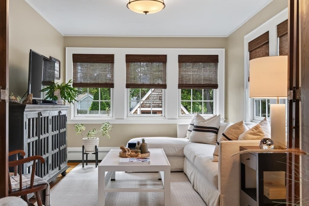 165 Thacher, Milton MA 02186 photo 9