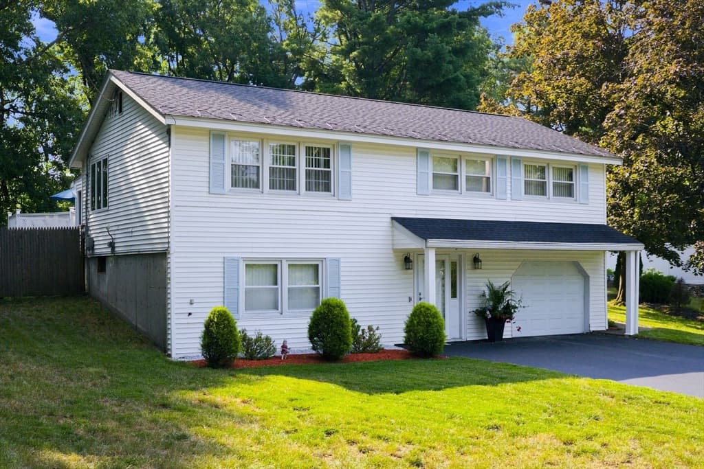 133 Mill Street, Burlington MA 01803 photo 2