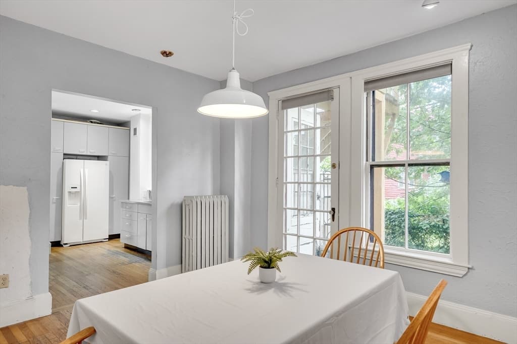 16 Harris St, Brookline MA 02446 photo 9