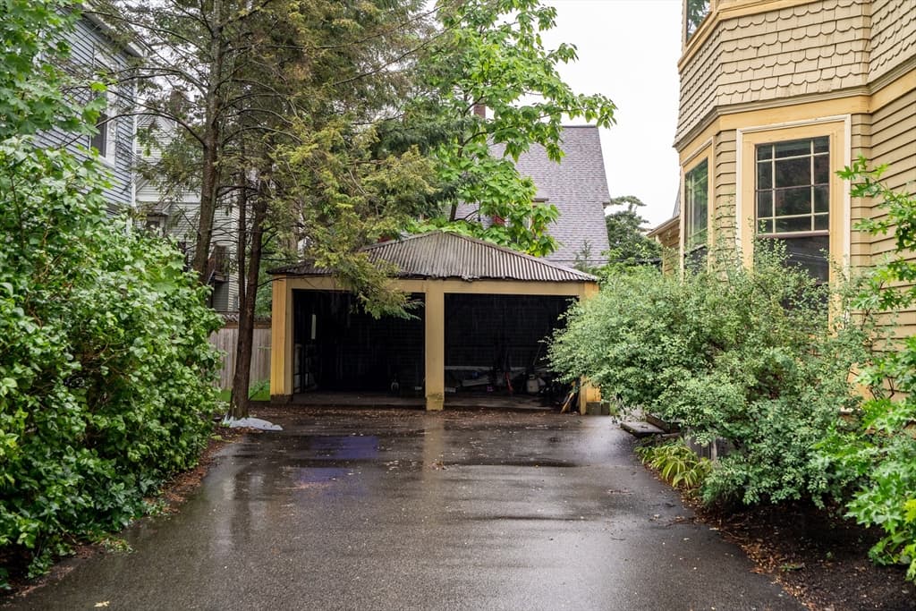 16 Harris St, Brookline MA 02446 photo 41