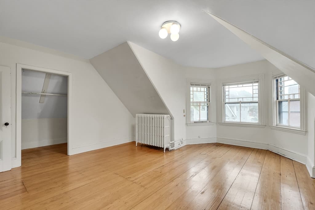 16 Harris St, Brookline MA 02446 photo 39