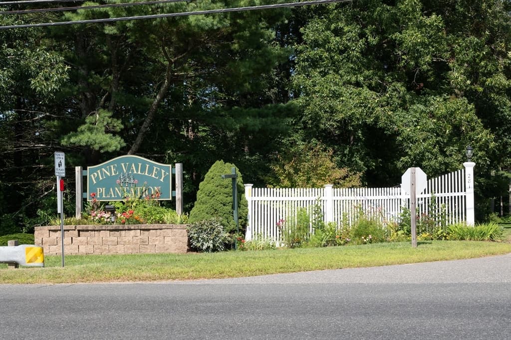 281 Chauncey Walker St # 153, Belchertown MA 01007 photo 31