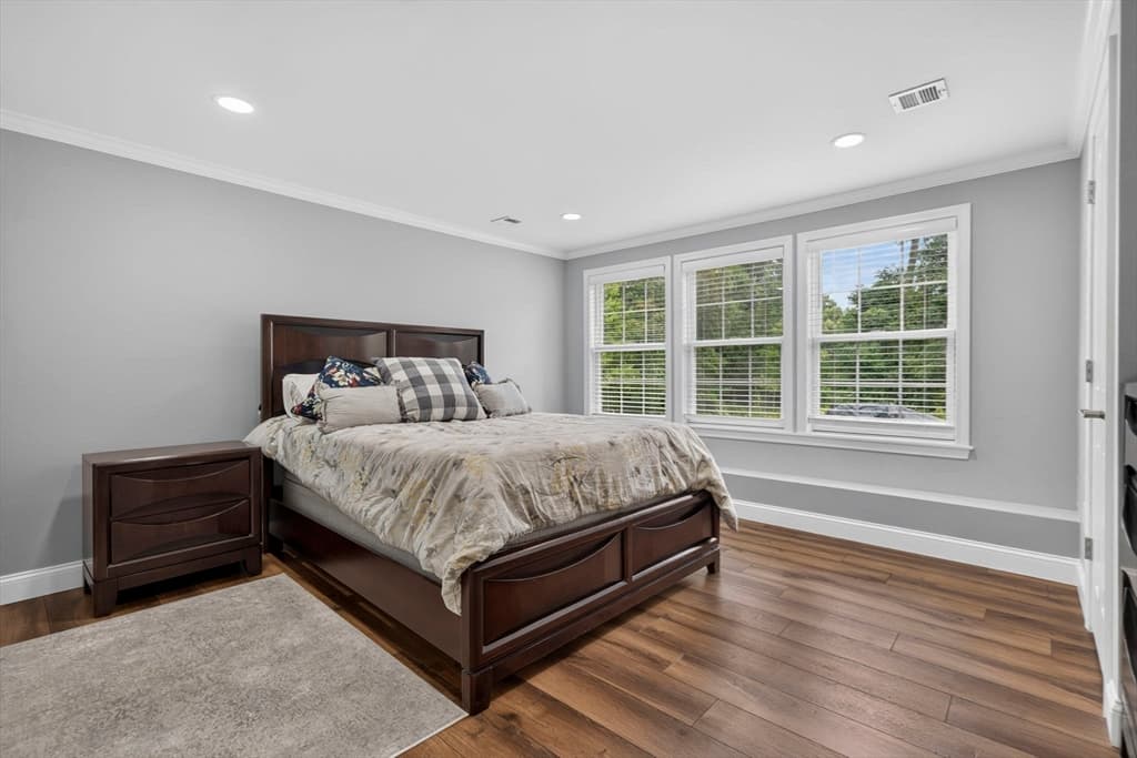 Single Family Residence at 8 Sterling Ct., Northborough MA 01532, Northborough, photo 28 of 42