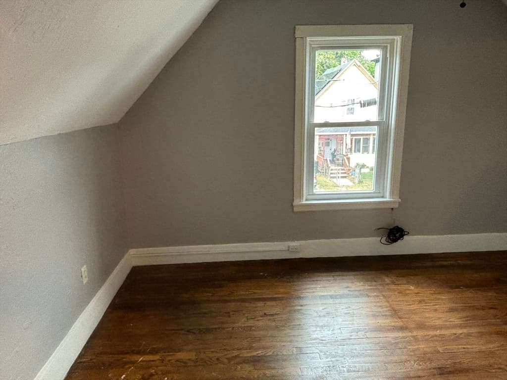 31 Woodward St, Worcester MA 01610 photo 19