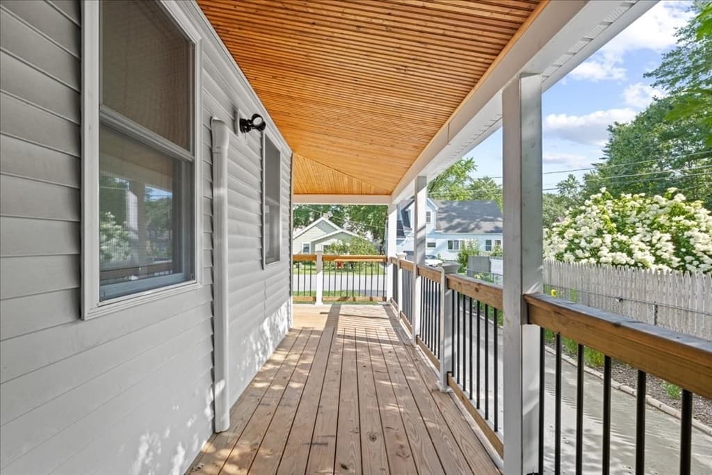 18 Kirby Ave, Lunenburg MA 01462 photo 4