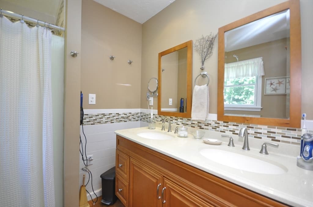 32 Brenda Ave, East Bridgewater MA 02333 photo 20