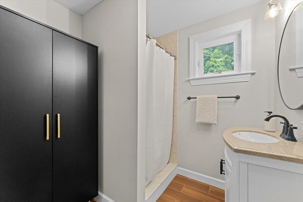 19 W Sigourney St, Lynn MA 01905 photo 12