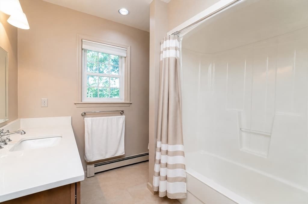 25 Windsor Dr, Foxboro MA 02035 photo 35