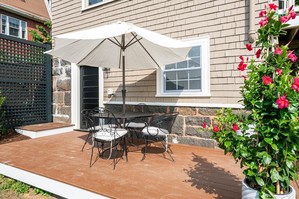 20 Hillside Ave, Medford MA 02155 photo 5