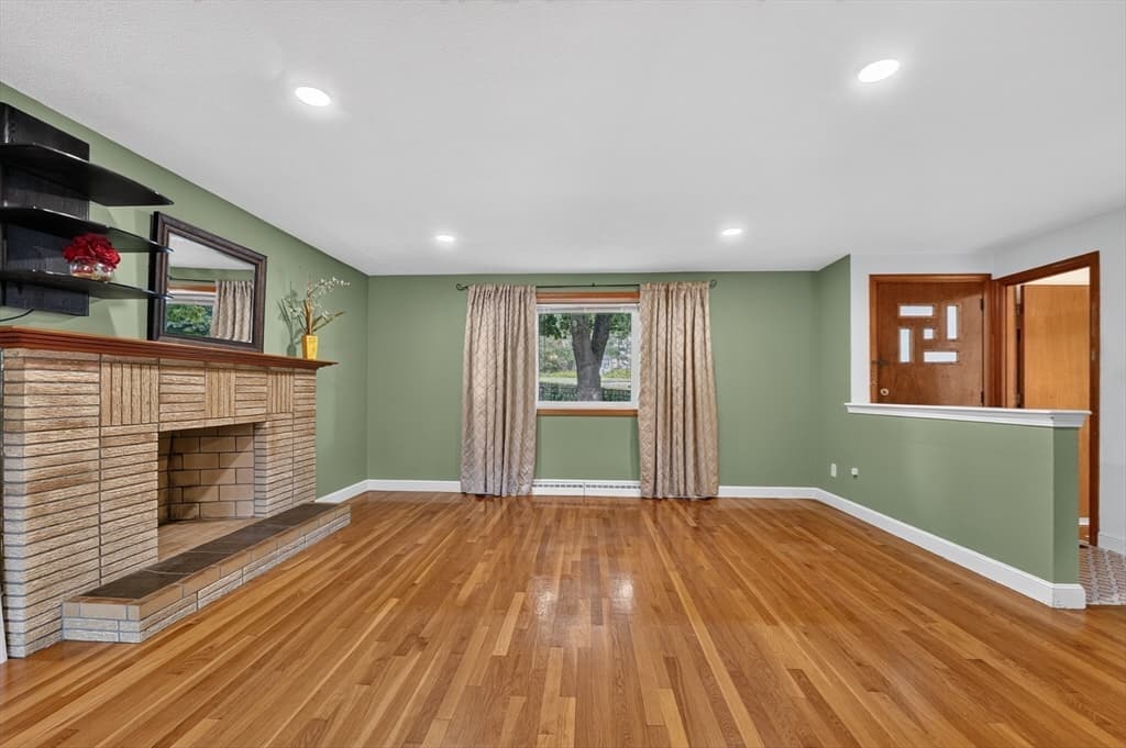 38 Paulson Drive, Burlington MA 01803 photo 9