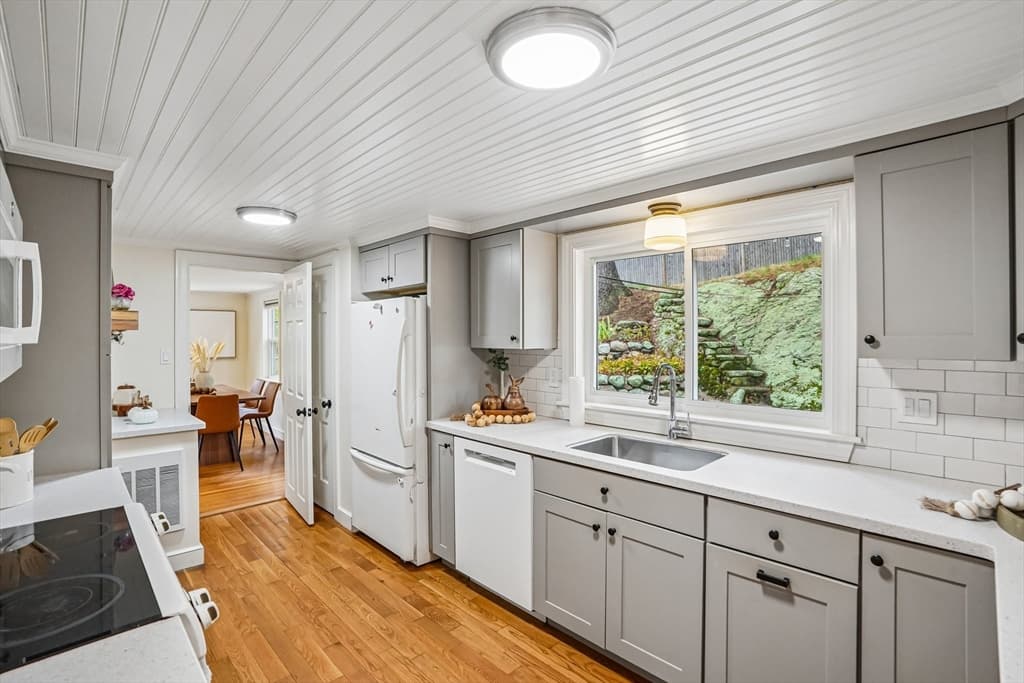 1 Constitution Rd, Lexington MA 02421 photo 13