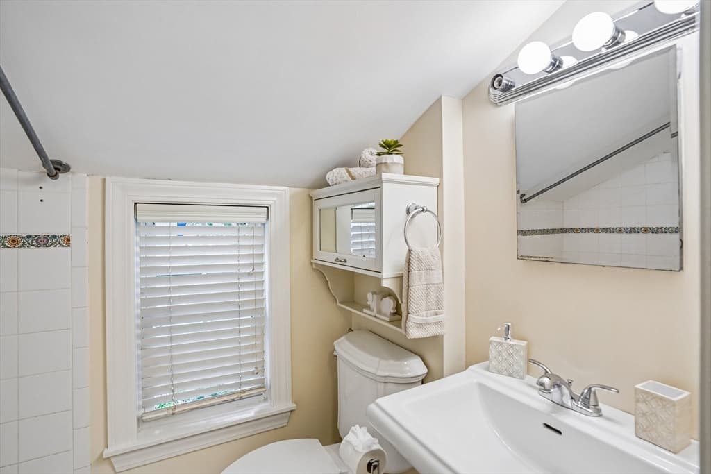 1 Constitution Rd, Lexington MA 02421 photo 24