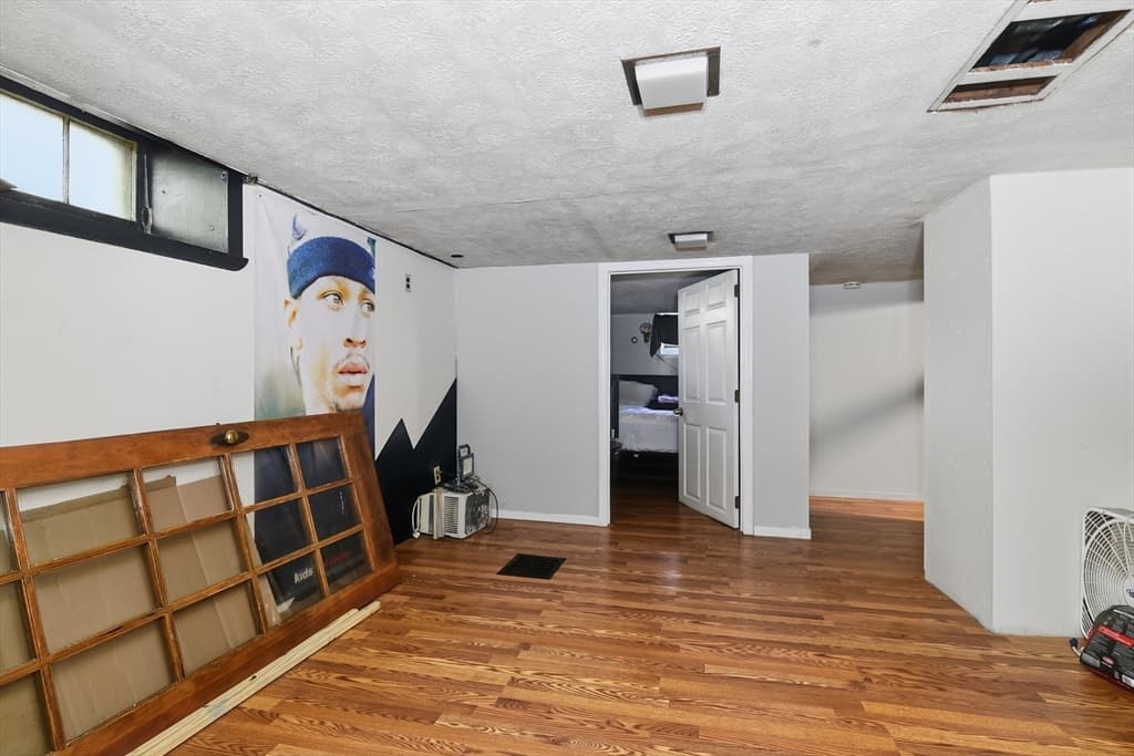 14-16 Nazing St, Boston MA 02121 photo 17