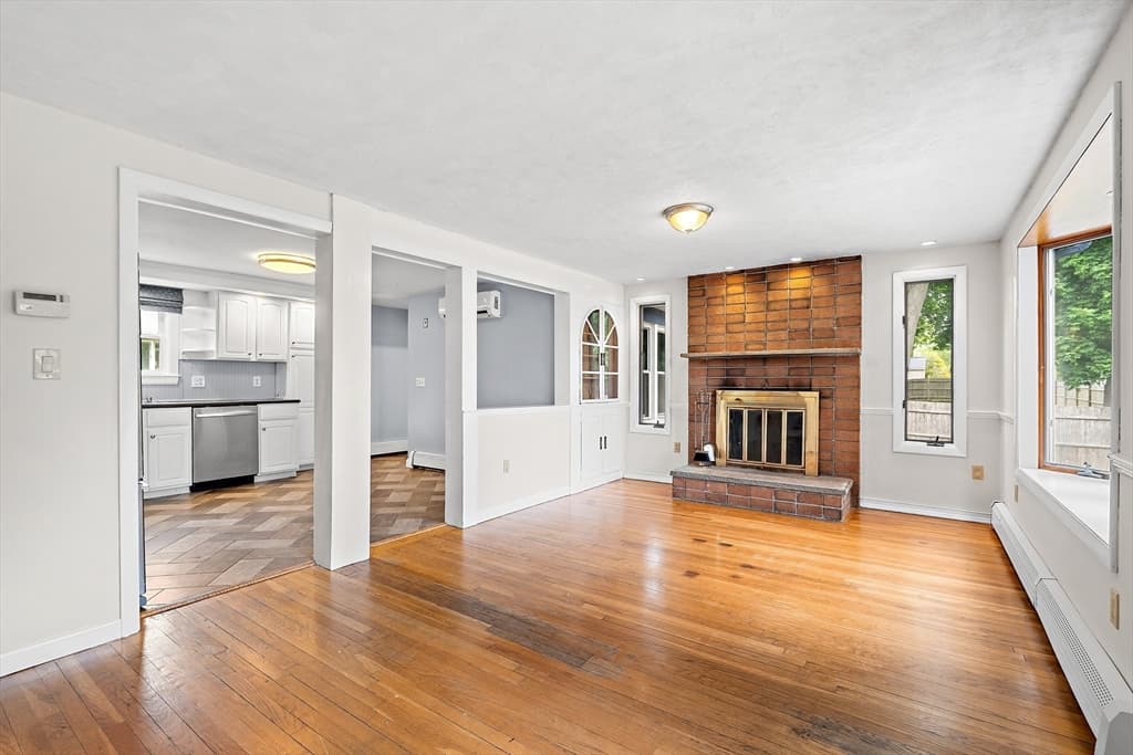6 Hovey Ave, Natick MA 01760 photo 8