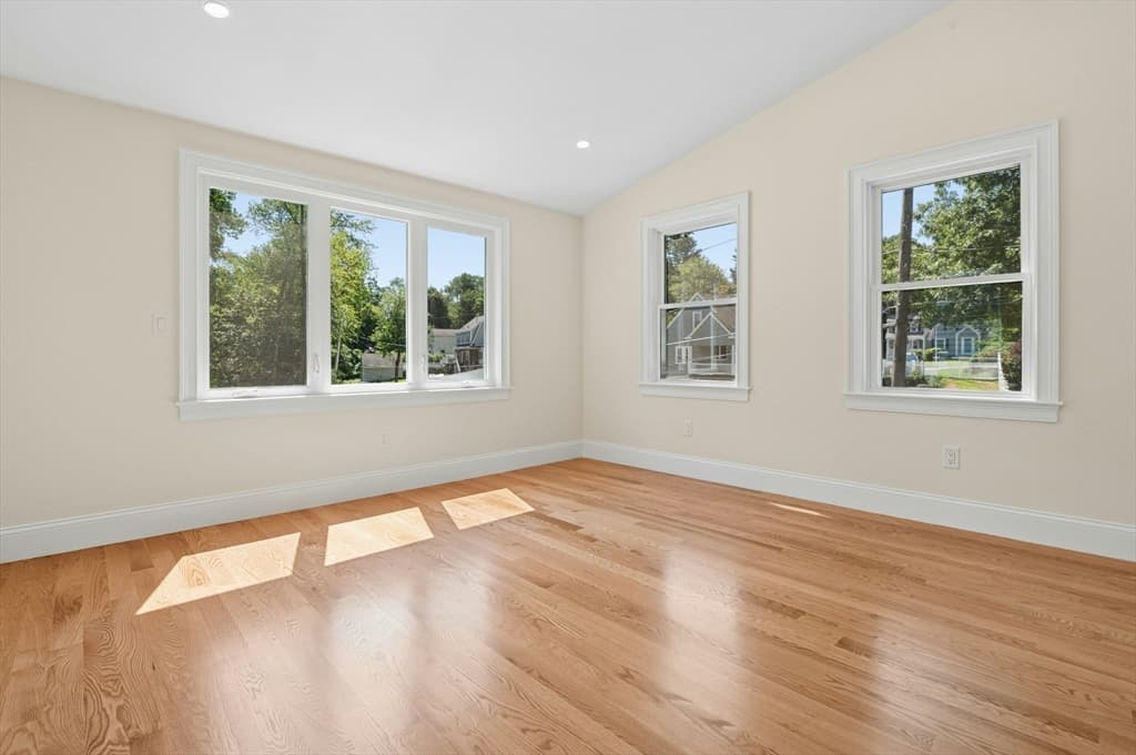 27 Thornell Avenue, Walpole MA 02032 photo 14