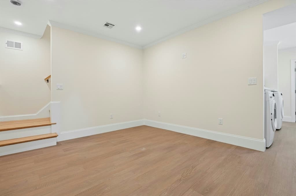 27 Thornell Avenue, Walpole MA 02032 photo 31
