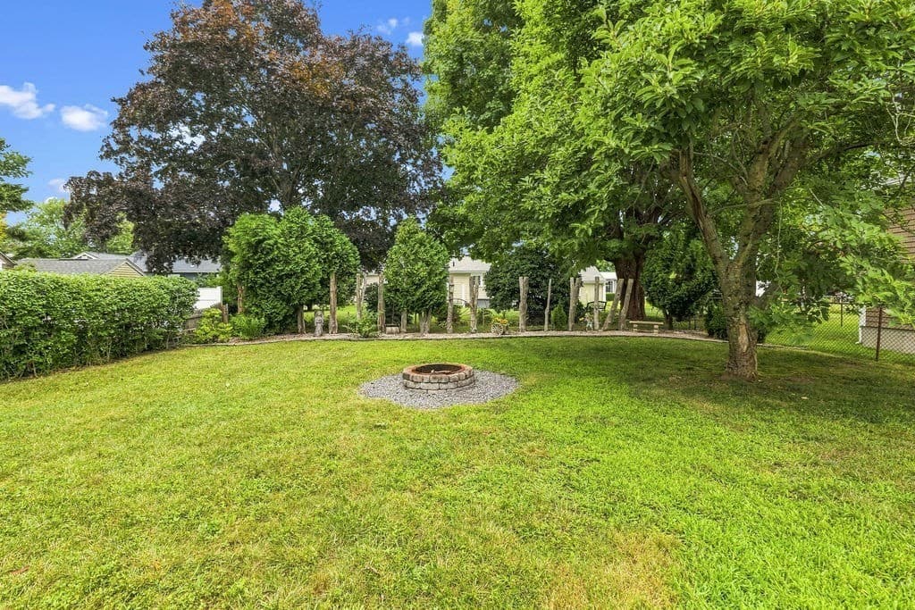 56 Hacker St, Fairhaven MA 02719 photo 23