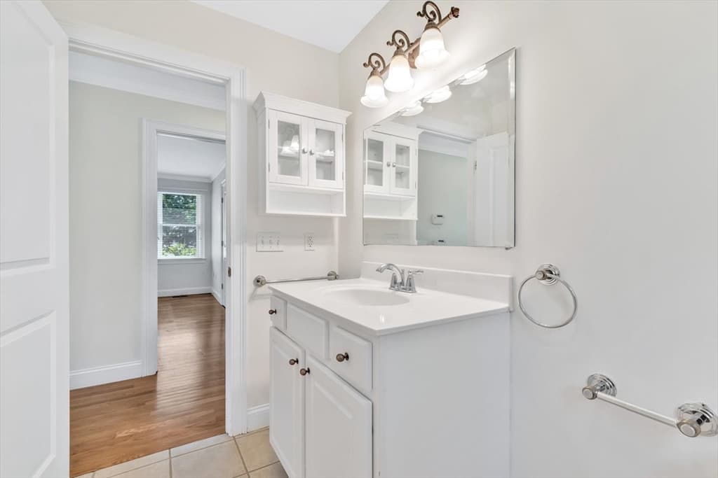 9 Elaine Road, Barnstable MA 02601 photo 19