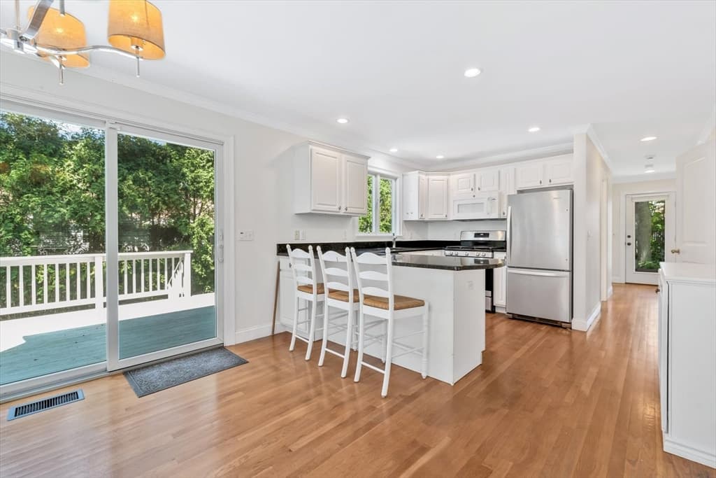 9 Elaine Road, Barnstable MA 02601 photo 8