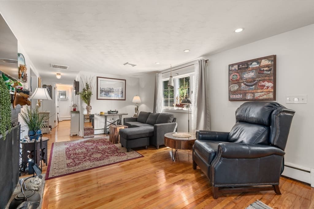332 Commercial Street, Weymouth MA 02188 photo 5