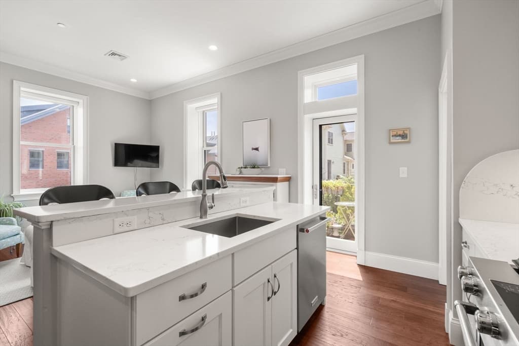 7 Russell Street # 304, Plymouth MA 02360 photo 9