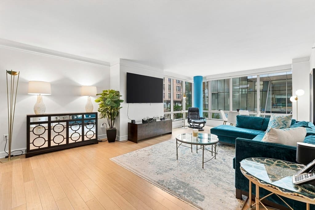 3 Avery St # 305, Boston MA 02111 photo 2