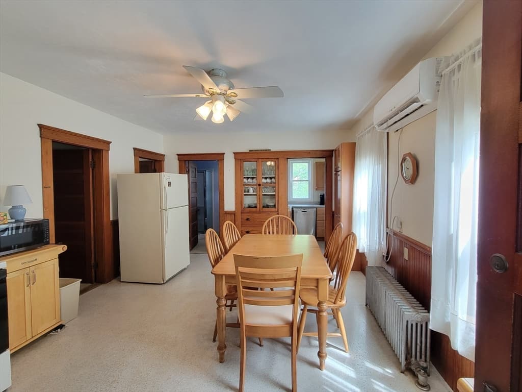 32 Coleman Street, Gardner MA 01440 photo 5