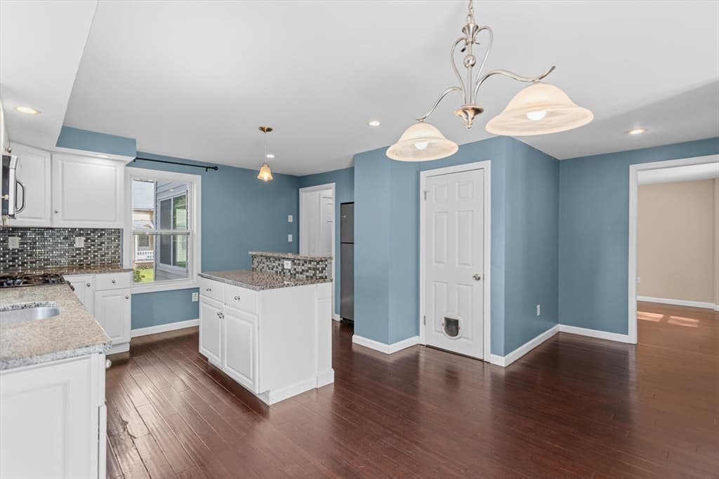 10 Pine St, Westford MA 01886 photo 14