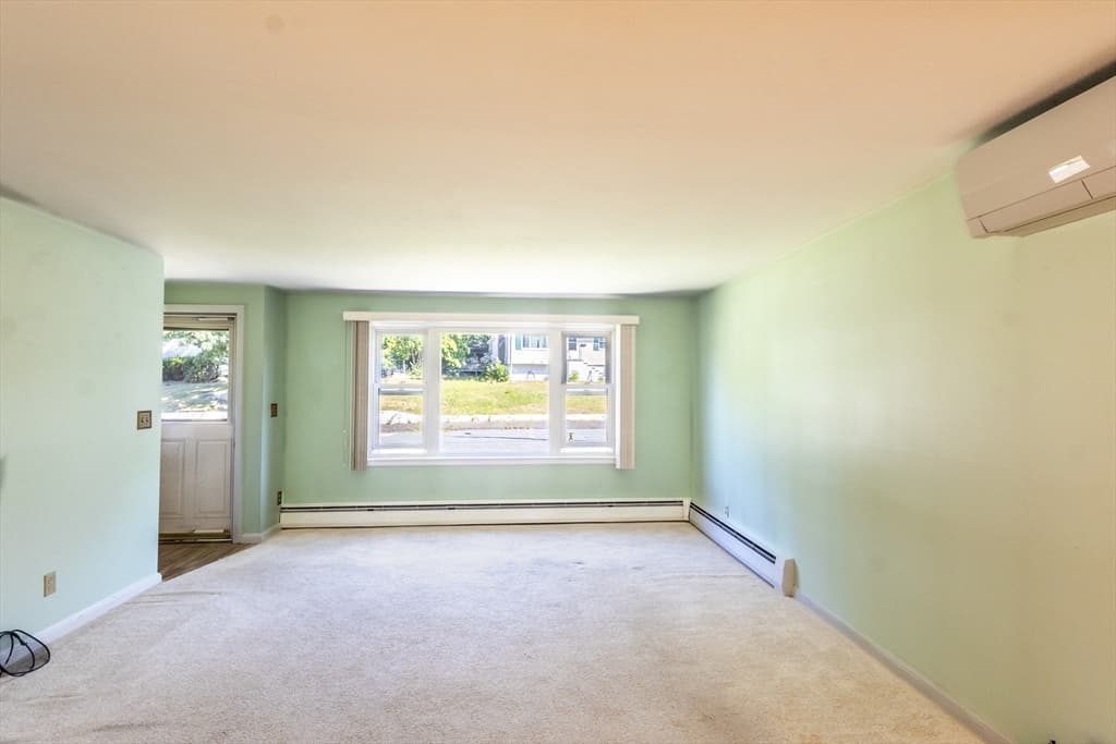16 Isabel Cir, Randolph MA 02368 photo 5