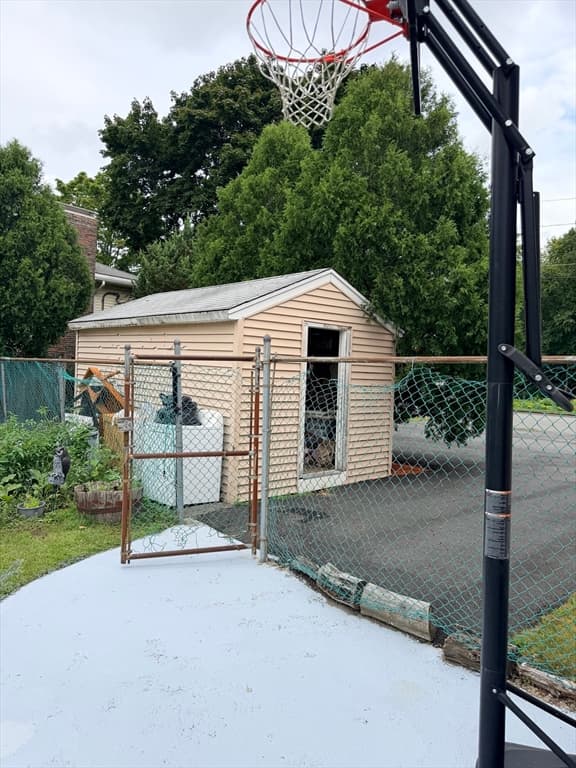 17 Valley Rd, Stoneham MA 02180 photo 5