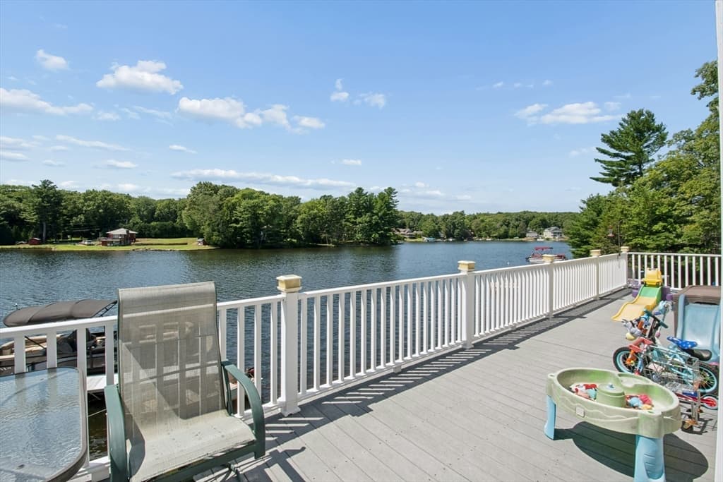 19 Lake Ave, Spencer MA 01562 photo 17
