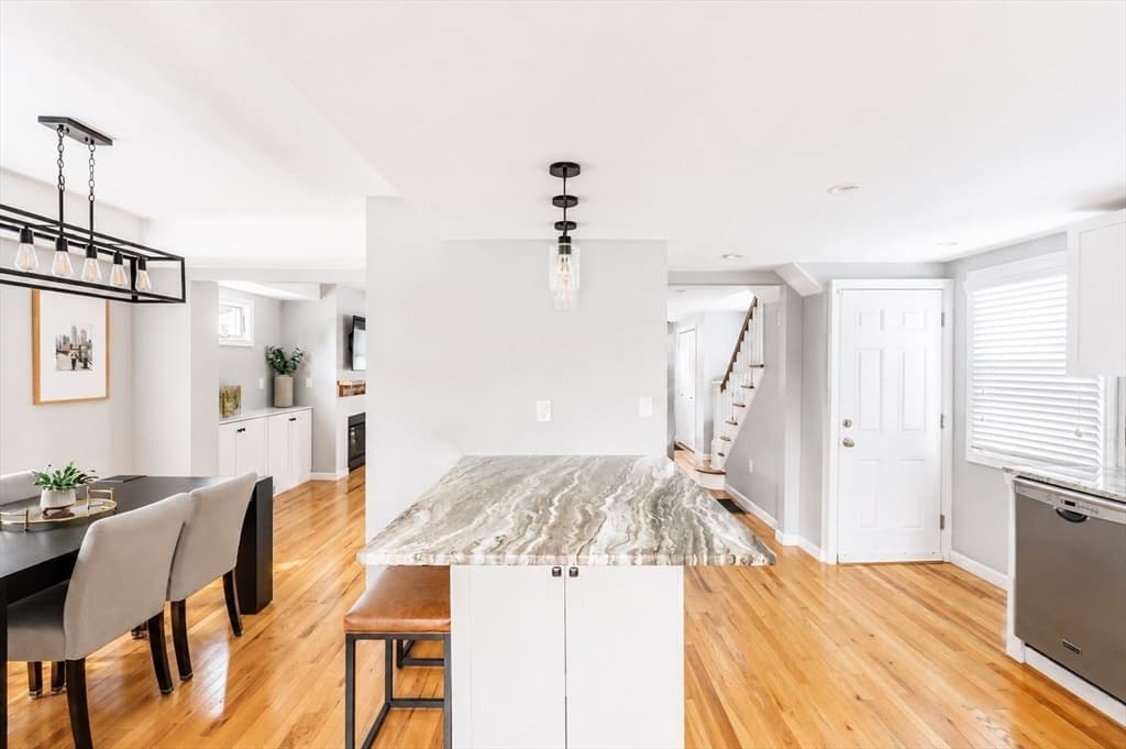 51 Woodrow Ave, Medford MA 02155 photo 16