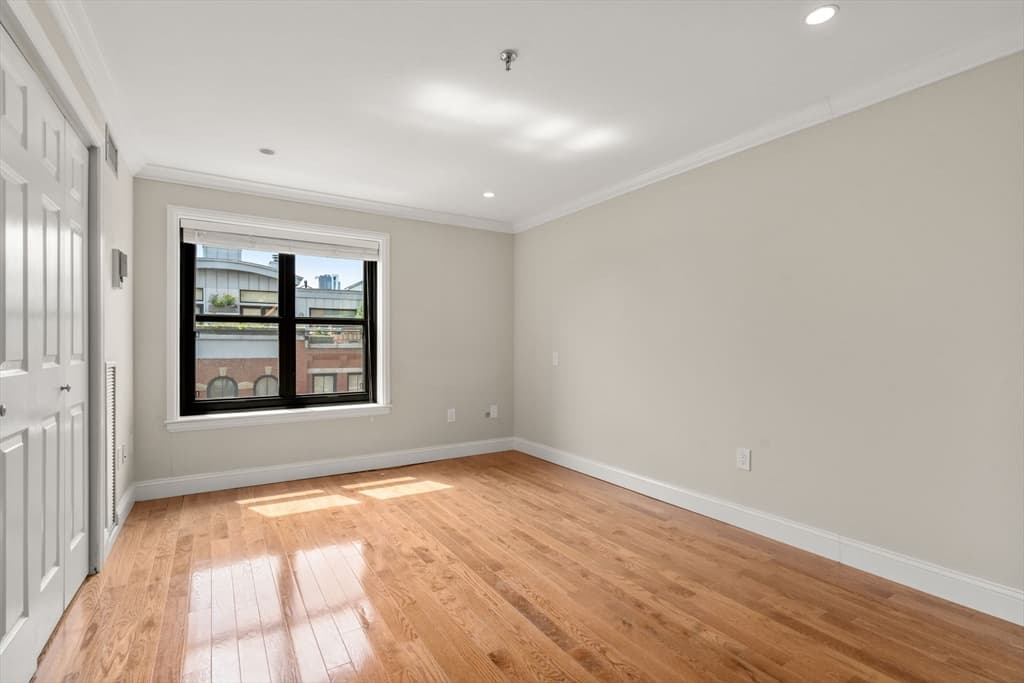 16 Harcourt # 5G, Boston MA 02116 photo 17
