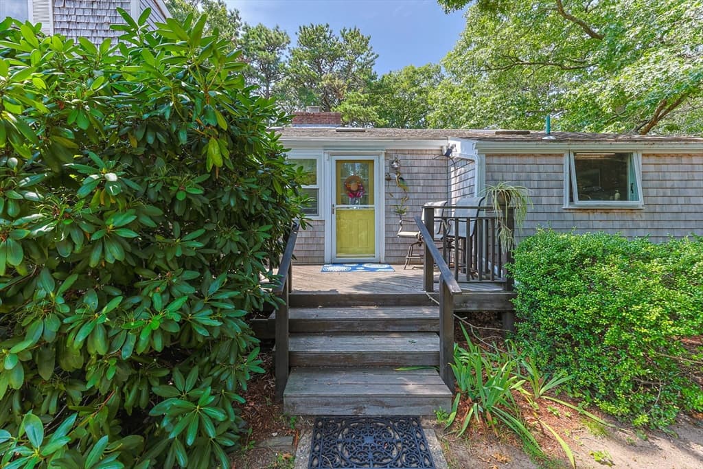 10 S Pond Dr, Brewster MA 02631 photo 4