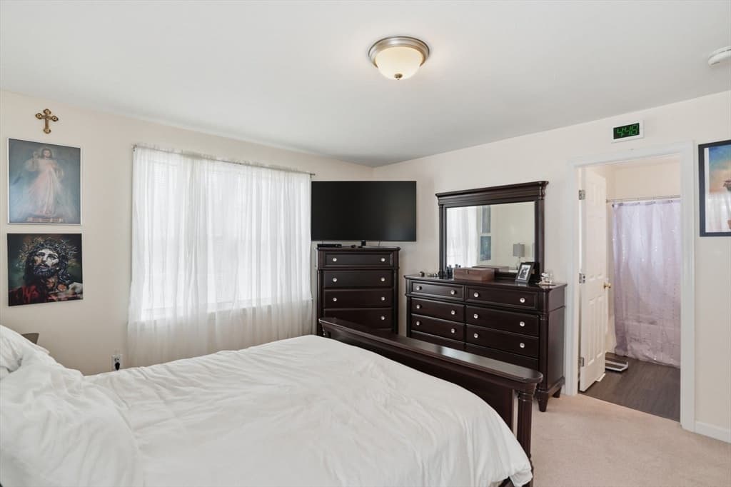 943 Stonegate Lndg, Dighton MA 02764 photo 11