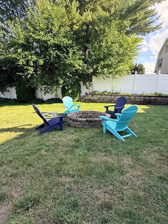 91 Royal St, Chicopee MA 01020 photo 13