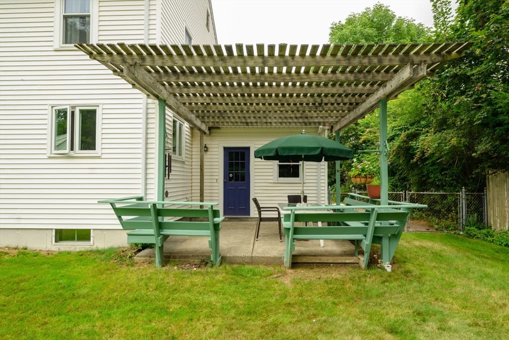 17 Woodlawn Ave, Holbrook MA 02343 photo 30