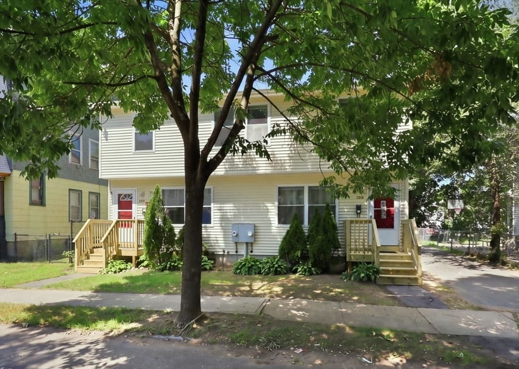 104-106 Quincy St, Springfield MA 01109 photo 42